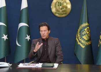 PM Imran takes opposition to cleaners