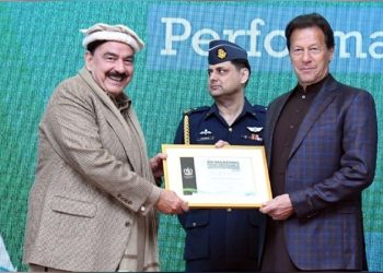Appreciation certificates awarded to best performing ministers by PM Imran