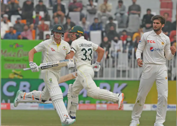First Test heading towards Draw owing to poor pitch and weather
