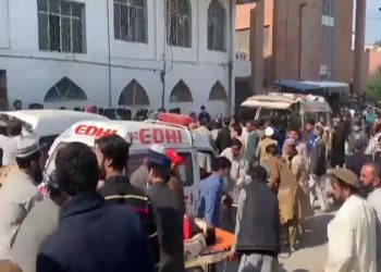 Blast in Peshawar mosque leaves 30 dead; 80 injured