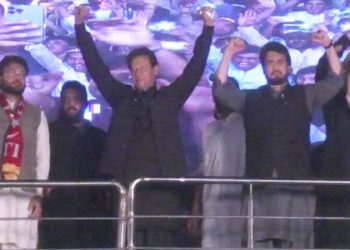 Imran raises questions on judiciary’s decision of opening courts midnight on April 9