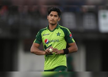 Mohammad Hasnain allowed to resume bowling
