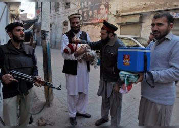 Polio worker, policemen shot dead during inoculation drive