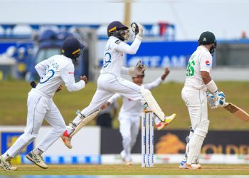 SL hammer Pakistan; level Test series 1-1