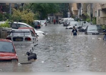 Met officials issue warning of urban flooding in Karachi
