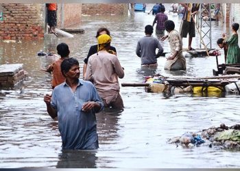 Federal government announces National Emergency across Pakistan; International forums step in for financial aid