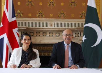 UK signs deal with Pakistan to deport criminals