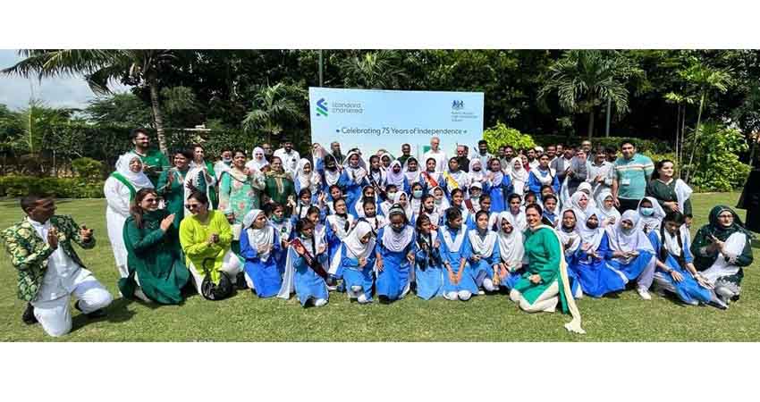 Standard Chartered Bank and British Deputy High Commission celebrate Independence Day