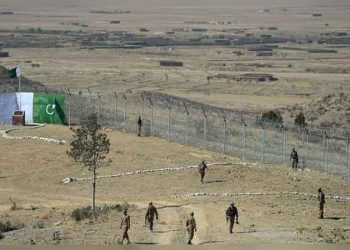 Three soldiers martyred in terrorist attack on Pak-Afghan border