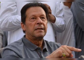 Imran gives more time to govt to announce election date