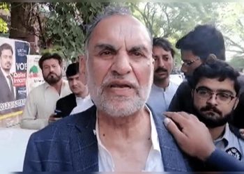 Azam Khan Swati arrested for criticising COAS Bajwa in tweet