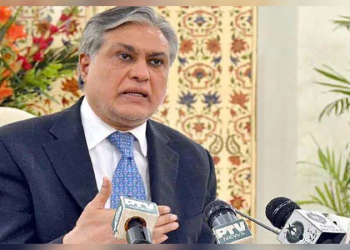 Pakistan will not contact Paris Club for debt restructuring, claims Ishaq Dar