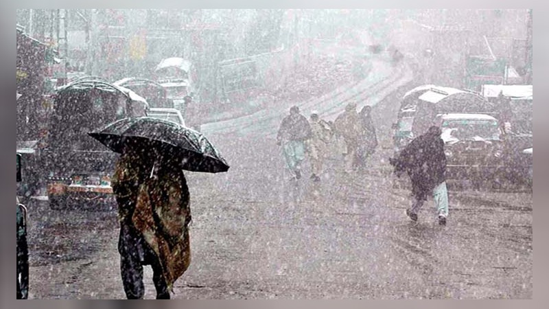 Light rain and snowfall forecasted in most areas of Pakistan, temperature dropped to 12°C in Karachi