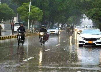 Rain in Lahore and other cities drop down temperature in Punjab