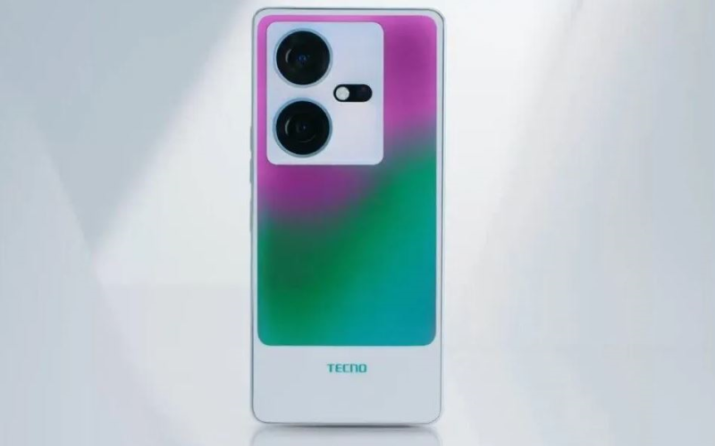 Tecno Introduces Chameleon Coloring Technology At MWC