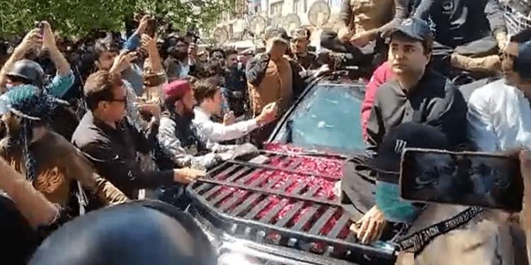 Imran Khan secures protective bail in seven cases pertaining to clashes at Federal Judicial Complex