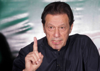 PTI chairman Imran Khan contacts Supreme Court