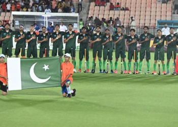 Despite no resources and zero daily allowance, junior hockey team carried the green flag to finals