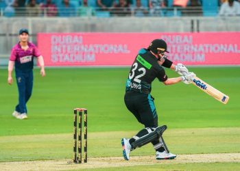 Clinical New Zealand rout UAE