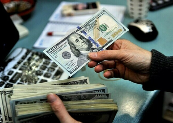 US dollar scores triple century in open market
