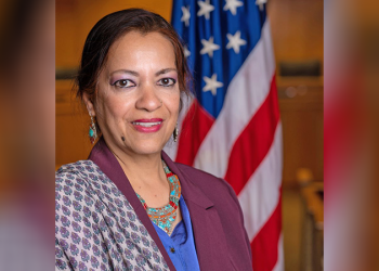 Naila Alam Spearheads Proclamation Recognizing Pakistan Independence Day in Herndon