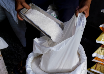 Rate of sugar in Karachi reaches to record high