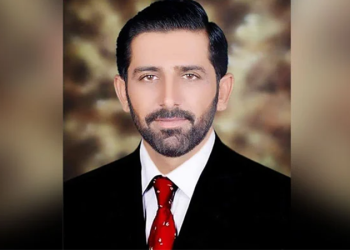 Sindhi journalist Nasrullah Gadani critically injured in gun attack