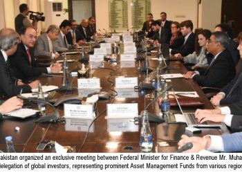 Standard Chartered facilitates Finance Minister’s meeting with international investors, explores Pakistan’s investment potential