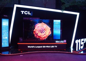 TCL unveils world’s largest premium QD-Mini LED TV 115″ X955 Max in Karachi