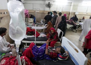 Four heatstroke deaths as Karachi endures severe heatwave