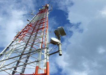 Entire mobile tower stolen in bold heist in Larkana