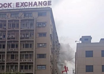 Fire at PSX building in Karachi controlled by rescue officials